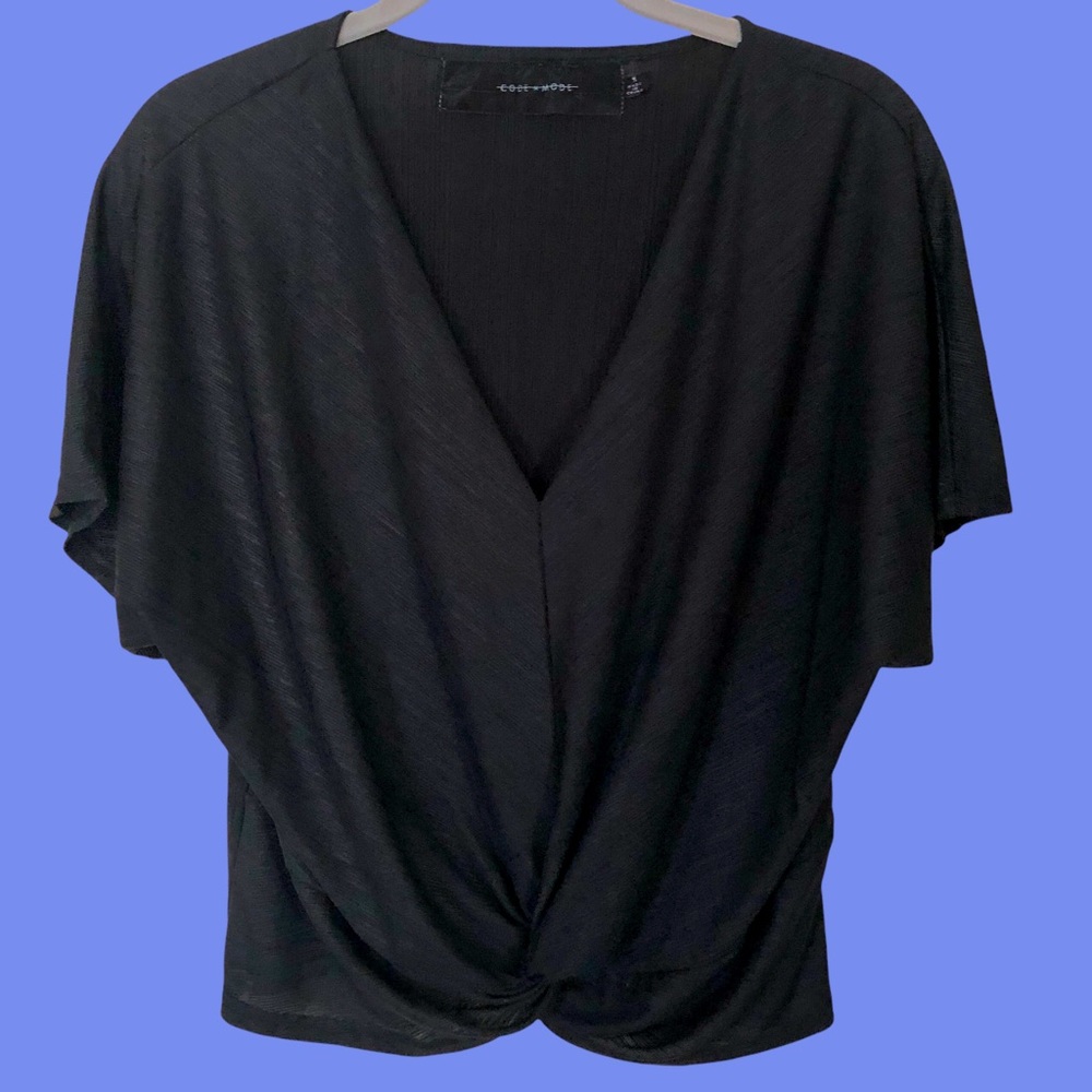 Metallic Code X Mode Sheen Top in Black, Small